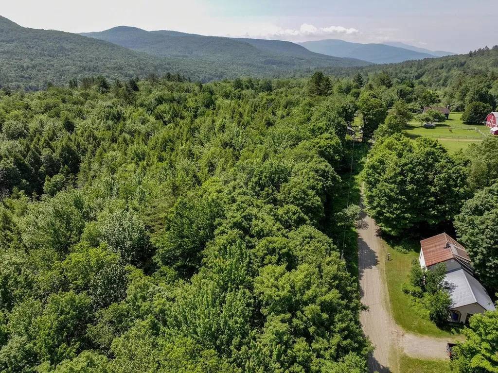 000 Maxfield Road Waterville VT 05492