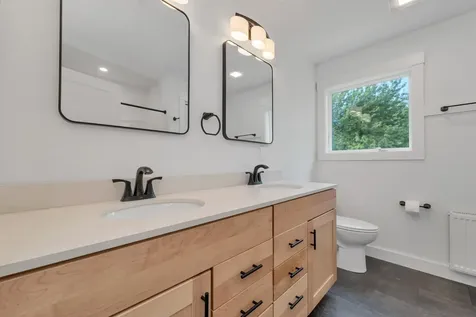 4 Hilltop Drive Holderness NH 03245