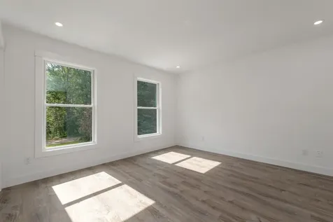 4 Hilltop Drive Holderness NH 03245