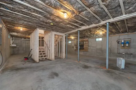 4 Hilltop Drive Holderness NH 03245