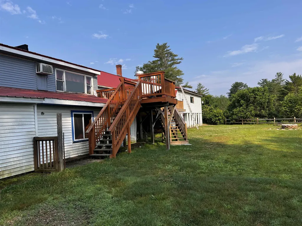 38 Nh Route 25 Plymouth NH 03864