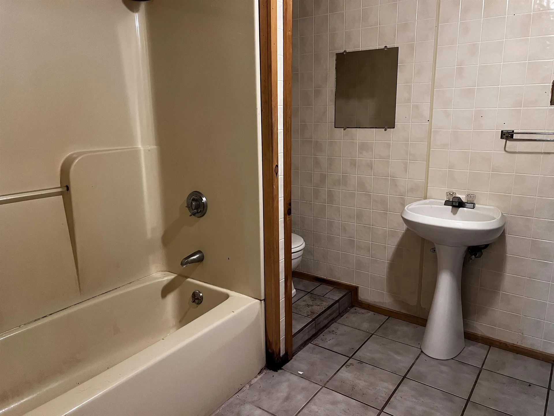 38 Nh Route 25 Plymouth NH 03864