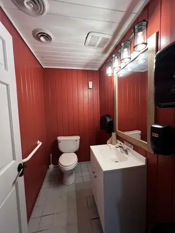 38 Nh Route 25 Plymouth NH 03864