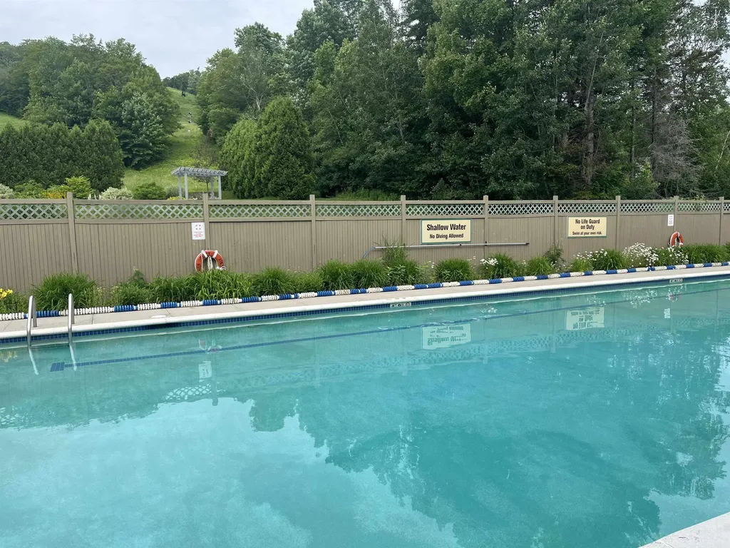 243/245 Qtr 2, Grand Summit Way Dover VT 05356