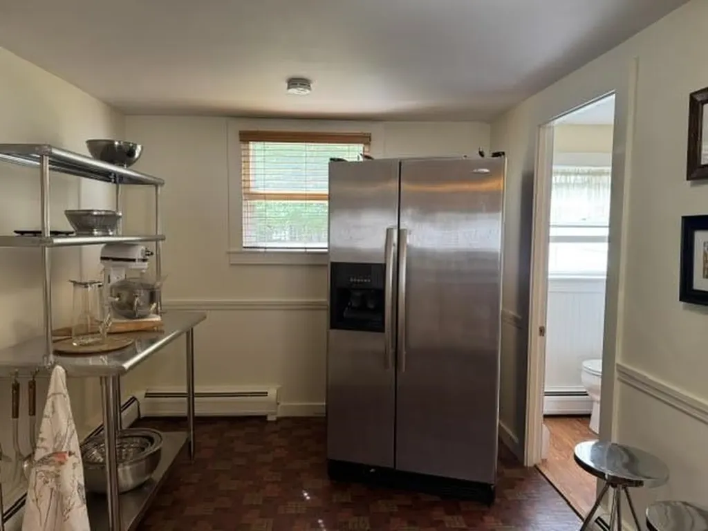 16 Hominy Pot Road New London NH 03257