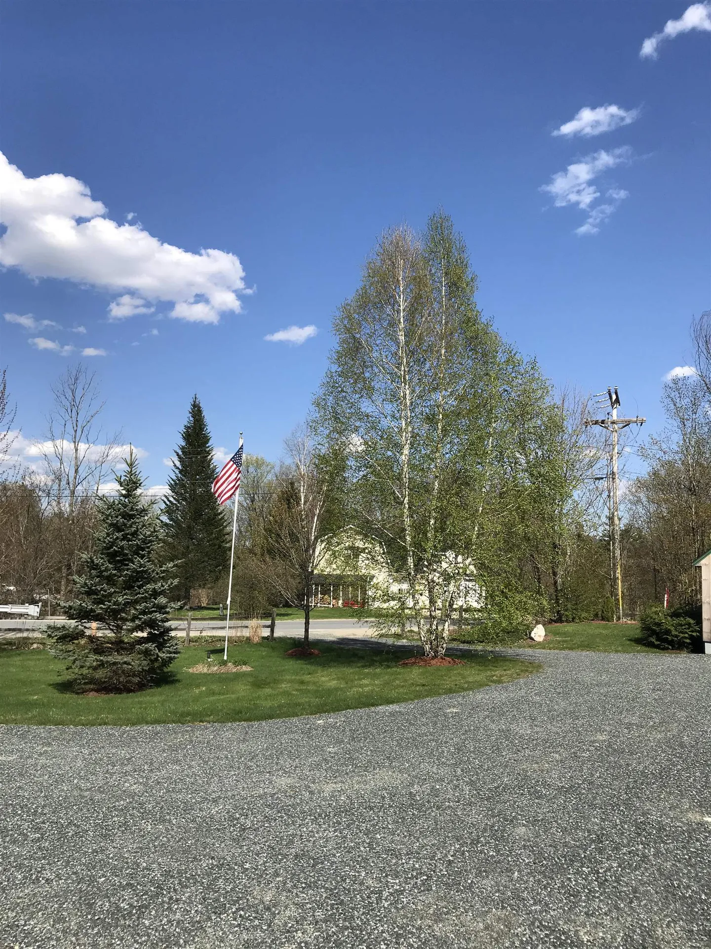 16 Hominy Pot Road New London NH 03257