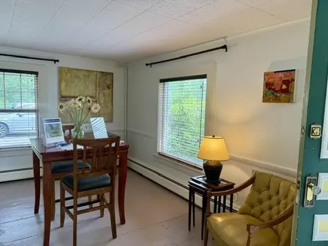 16 Hominy Pot Road New London NH 03257