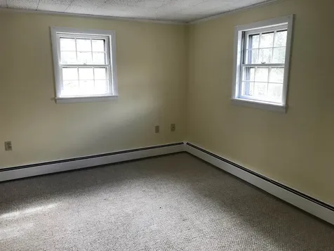 16 Hominy Pot Road New London NH 03257