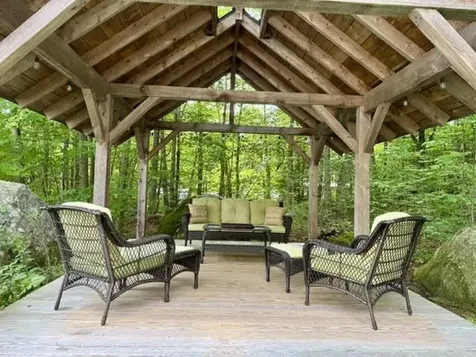 16 Hominy Pot Road New London NH 03257