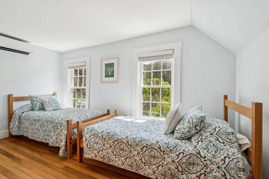 40 Pomfret Road Woodstock VT 05091