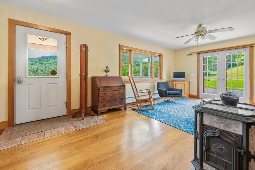 119 Bills Road Wardsboro VT 05355