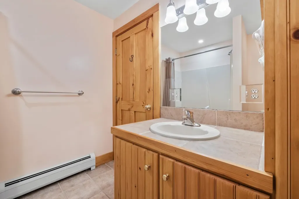 119 Bills Road Wardsboro VT 05355