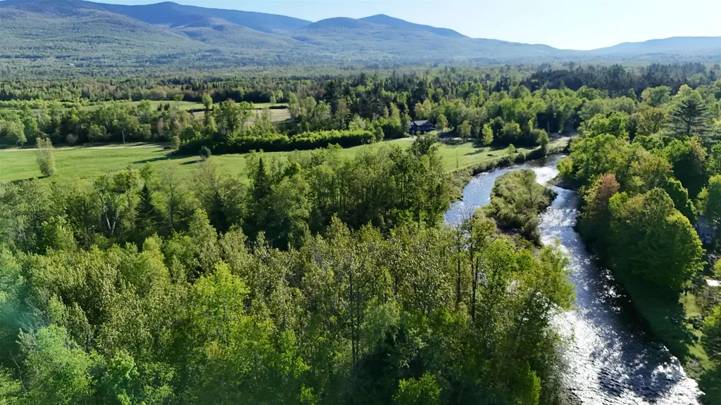 69 Casey Lane Jefferson NH 03583