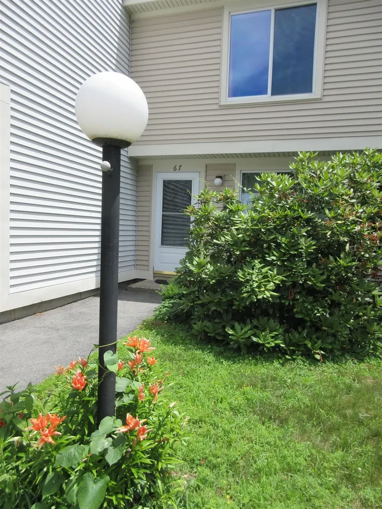 67 Morningside Commons Brattleboro VT 05301