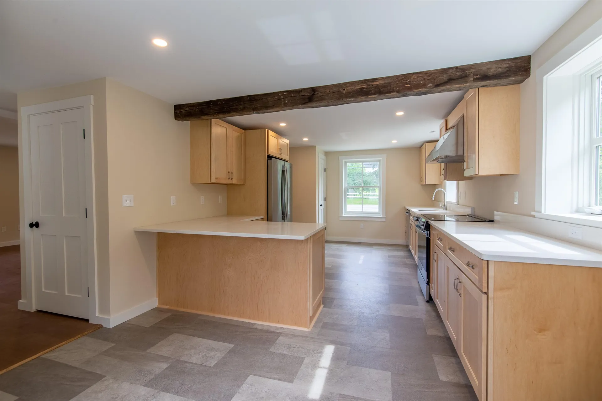 13 Mill Road Tamworth NH 03883