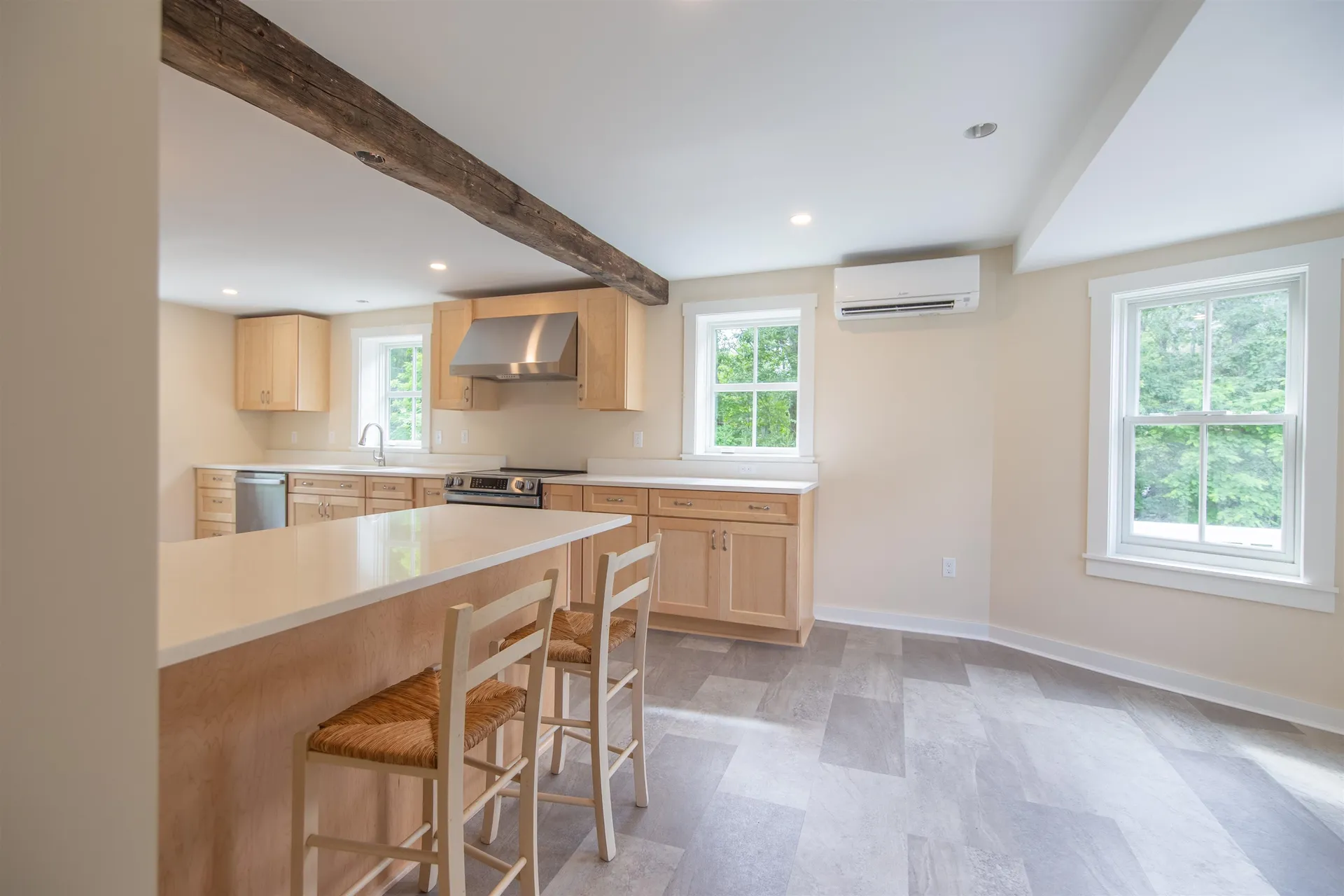 13 Mill Road Tamworth NH 03883