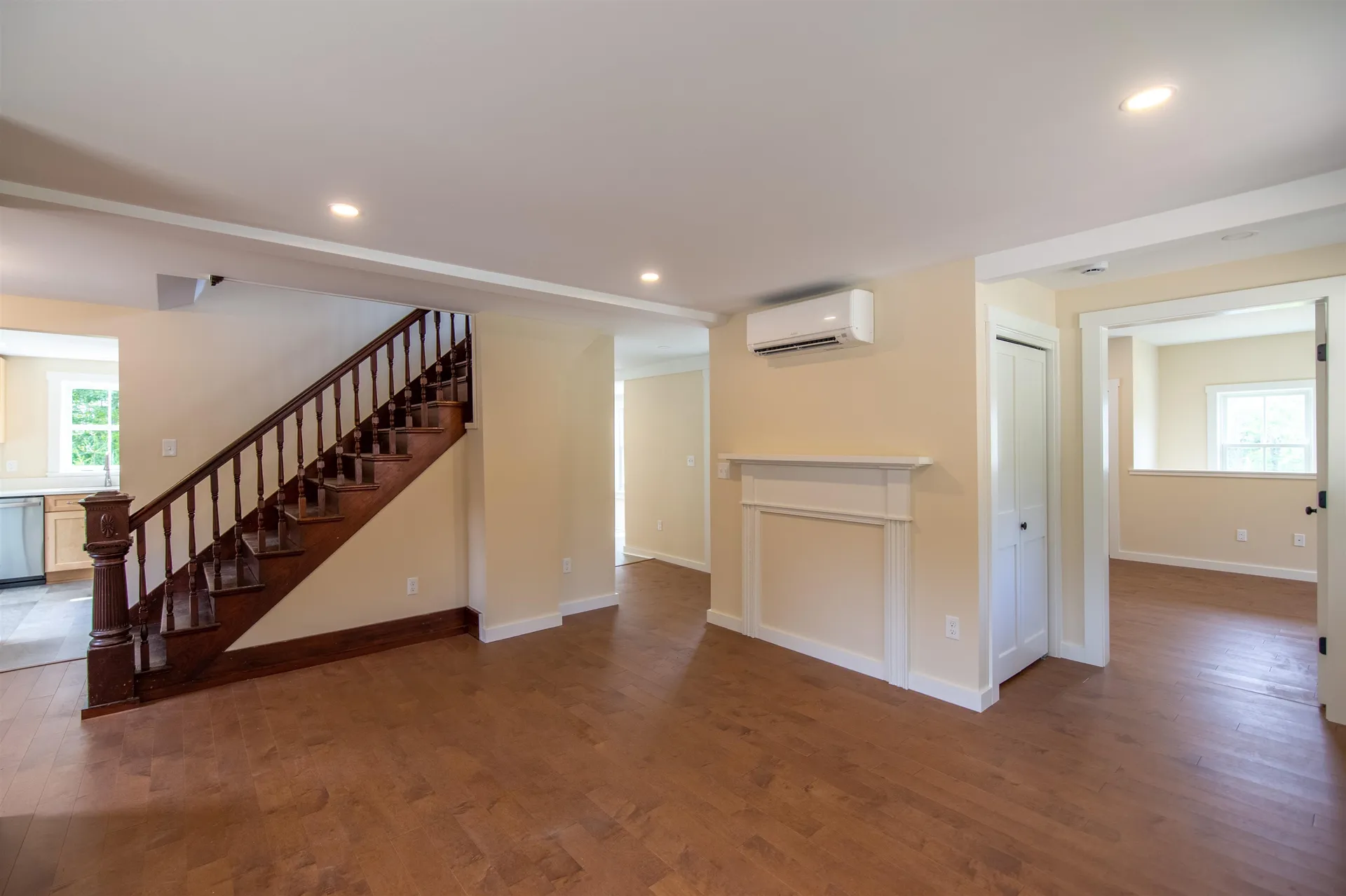 13 Mill Road Tamworth NH 03883