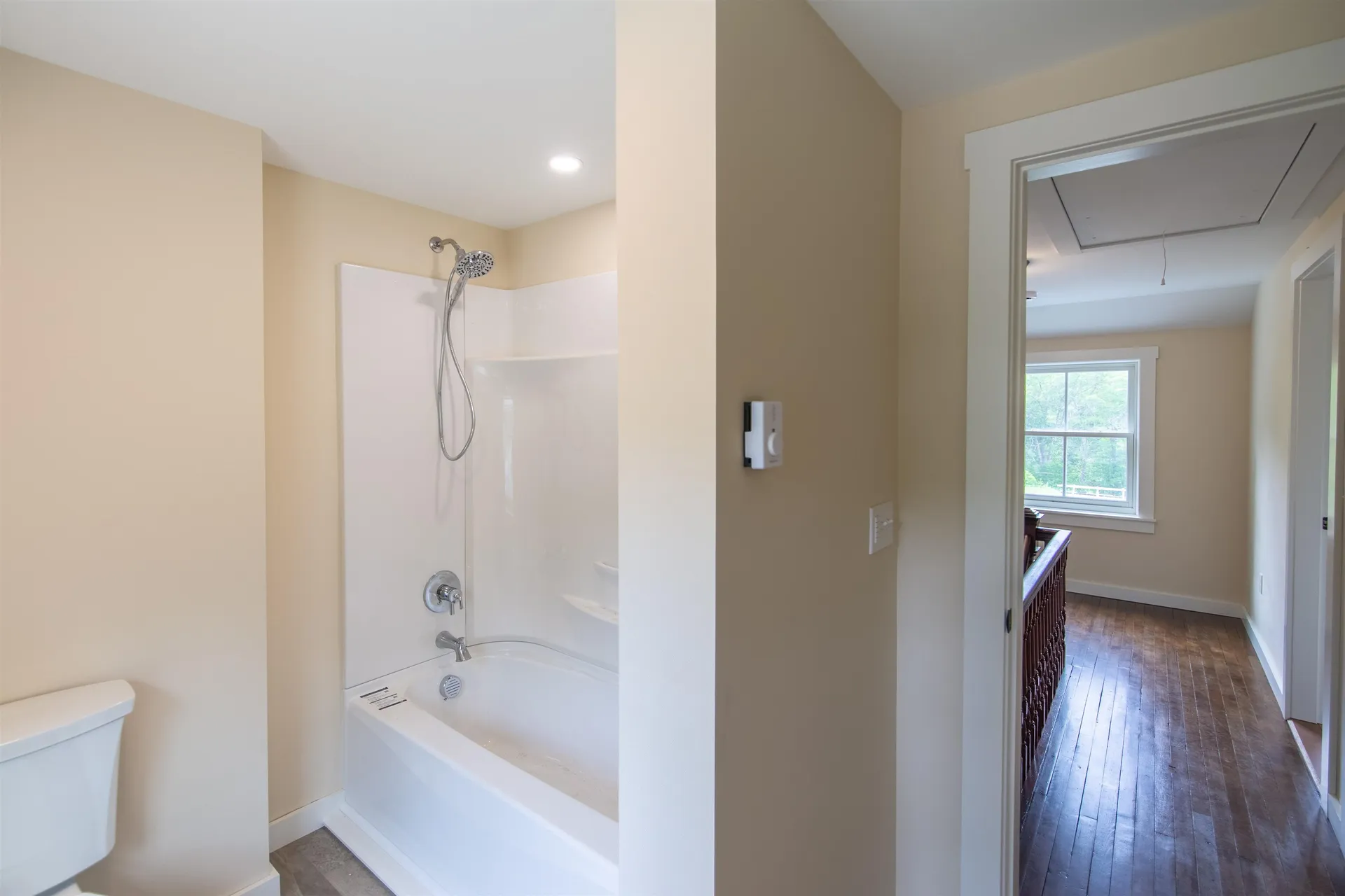 13 Mill Road Tamworth NH 03883