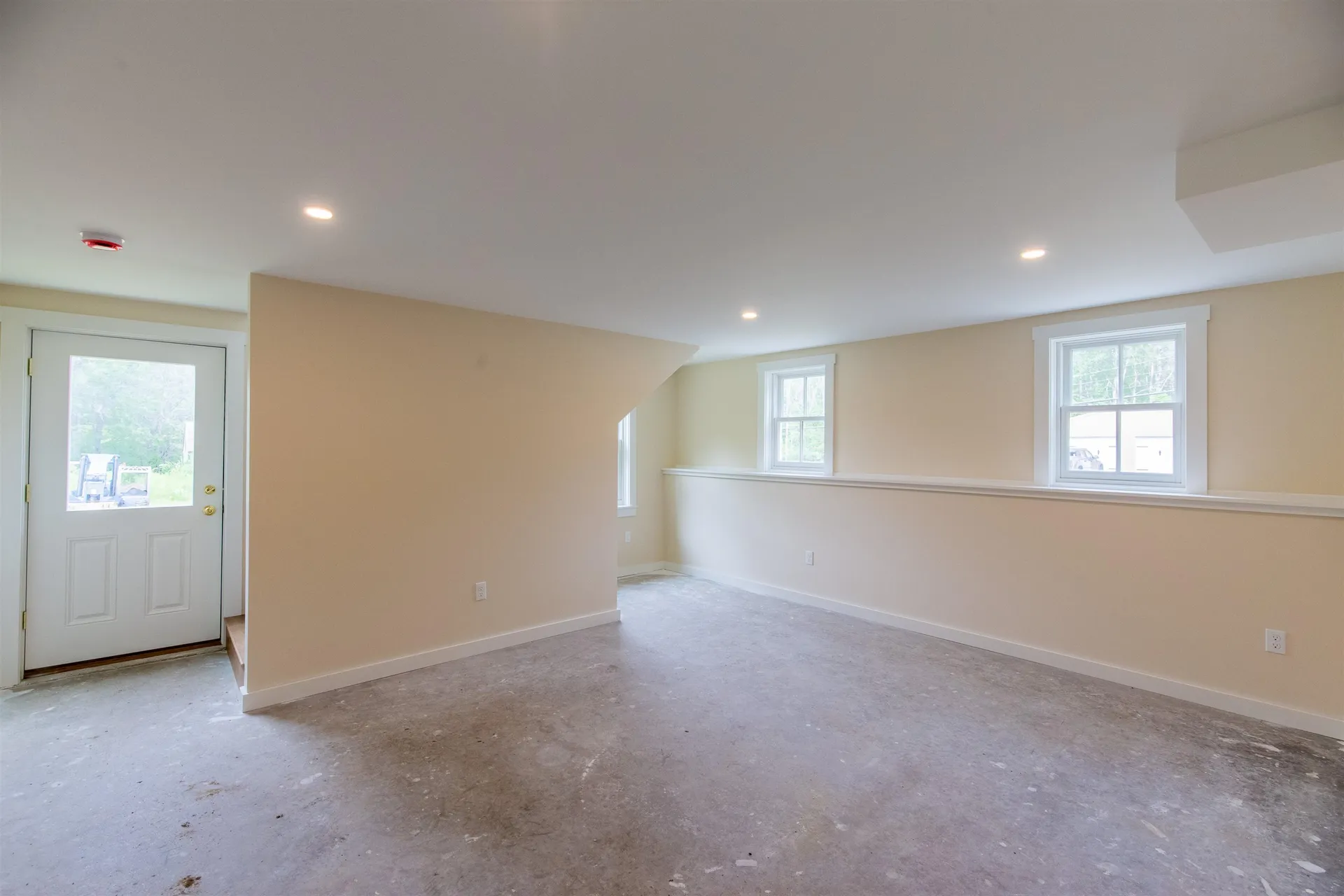 13 Mill Road Tamworth NH 03883