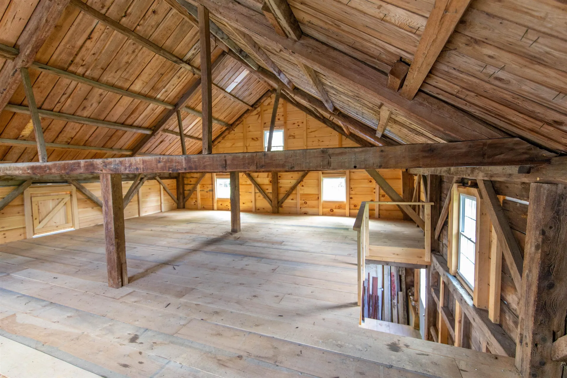 13 Mill Road Tamworth NH 03883