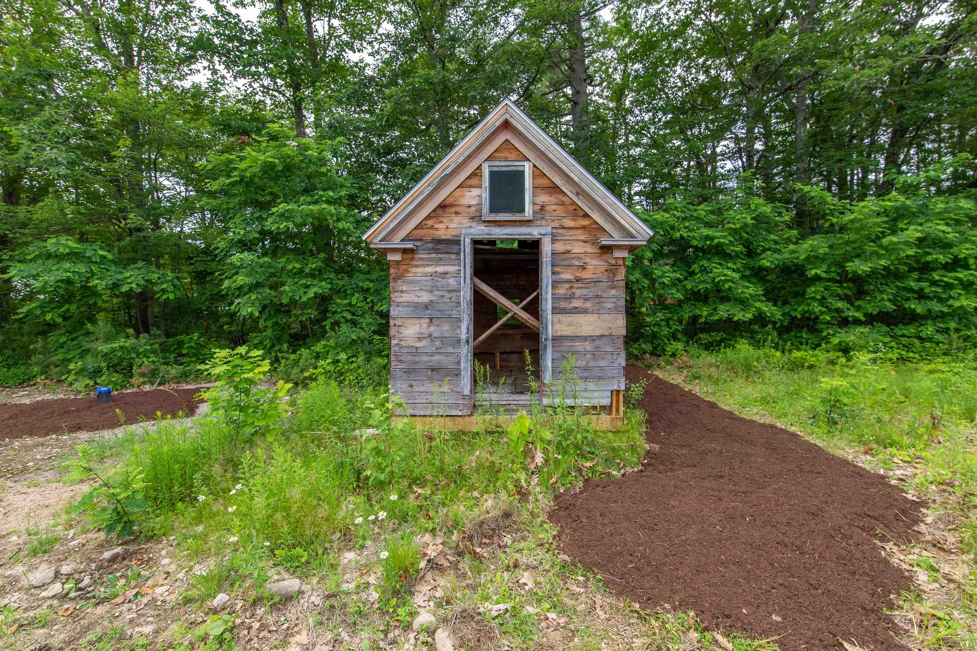 13 Mill Road Tamworth NH 03883