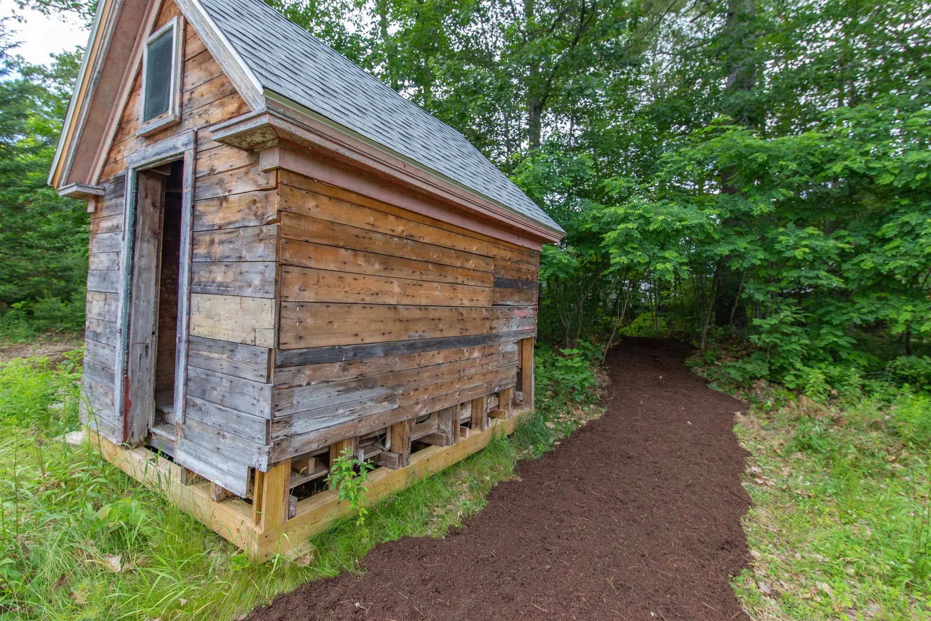 13 Mill Road Tamworth NH 03883