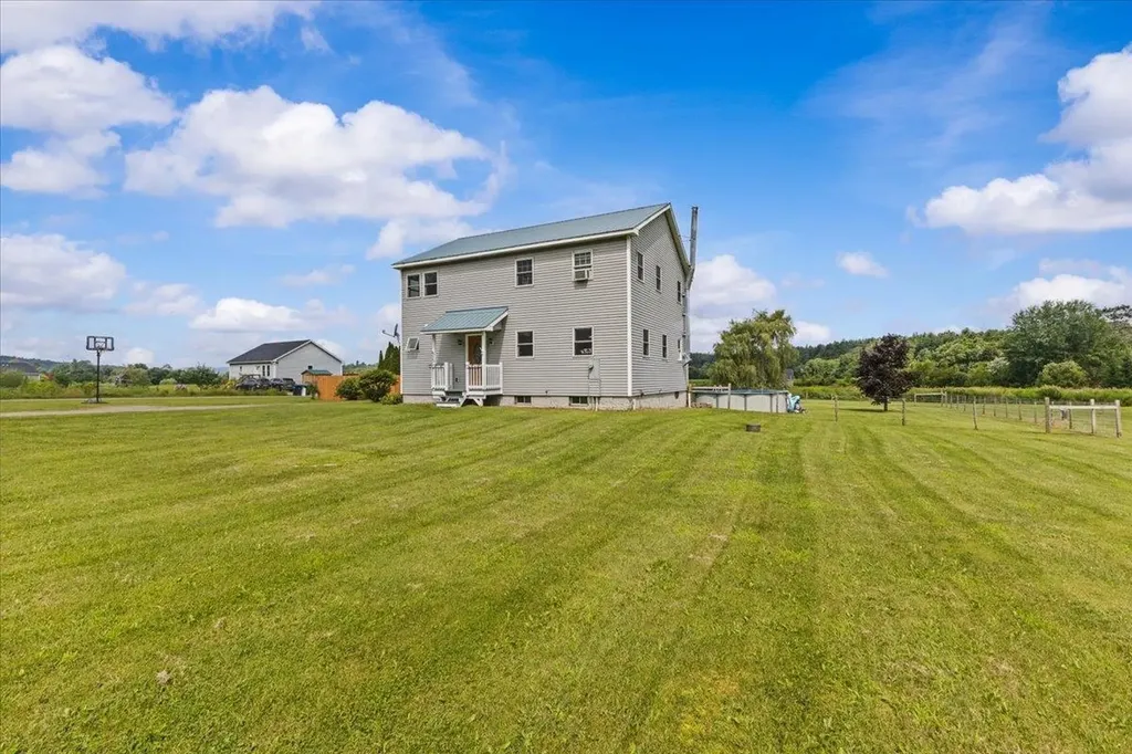 580 River Road Cambridge VT 05464