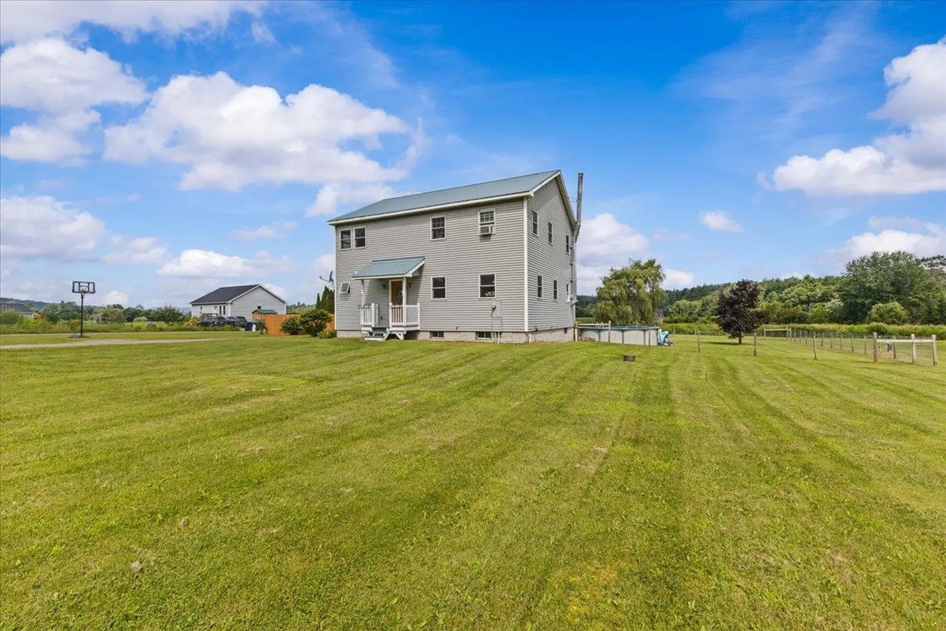 580 River Road Cambridge VT 05464