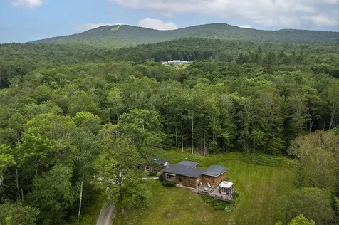 2588 Vermont Route 11 Peru VT 05152