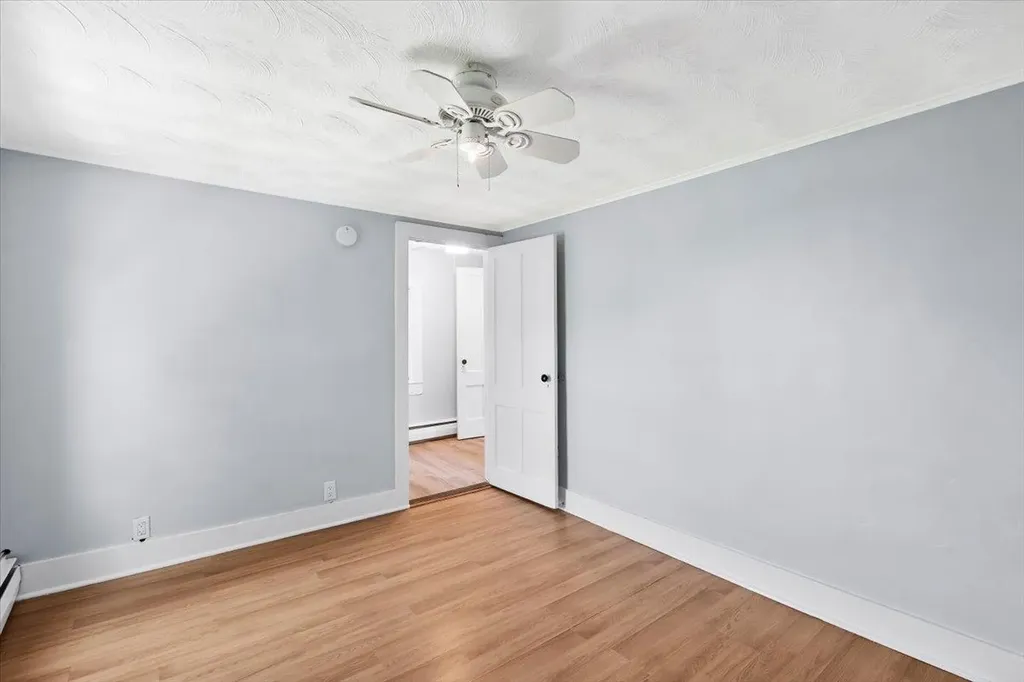 3530 Vt Route 346 Pownal VT 05261