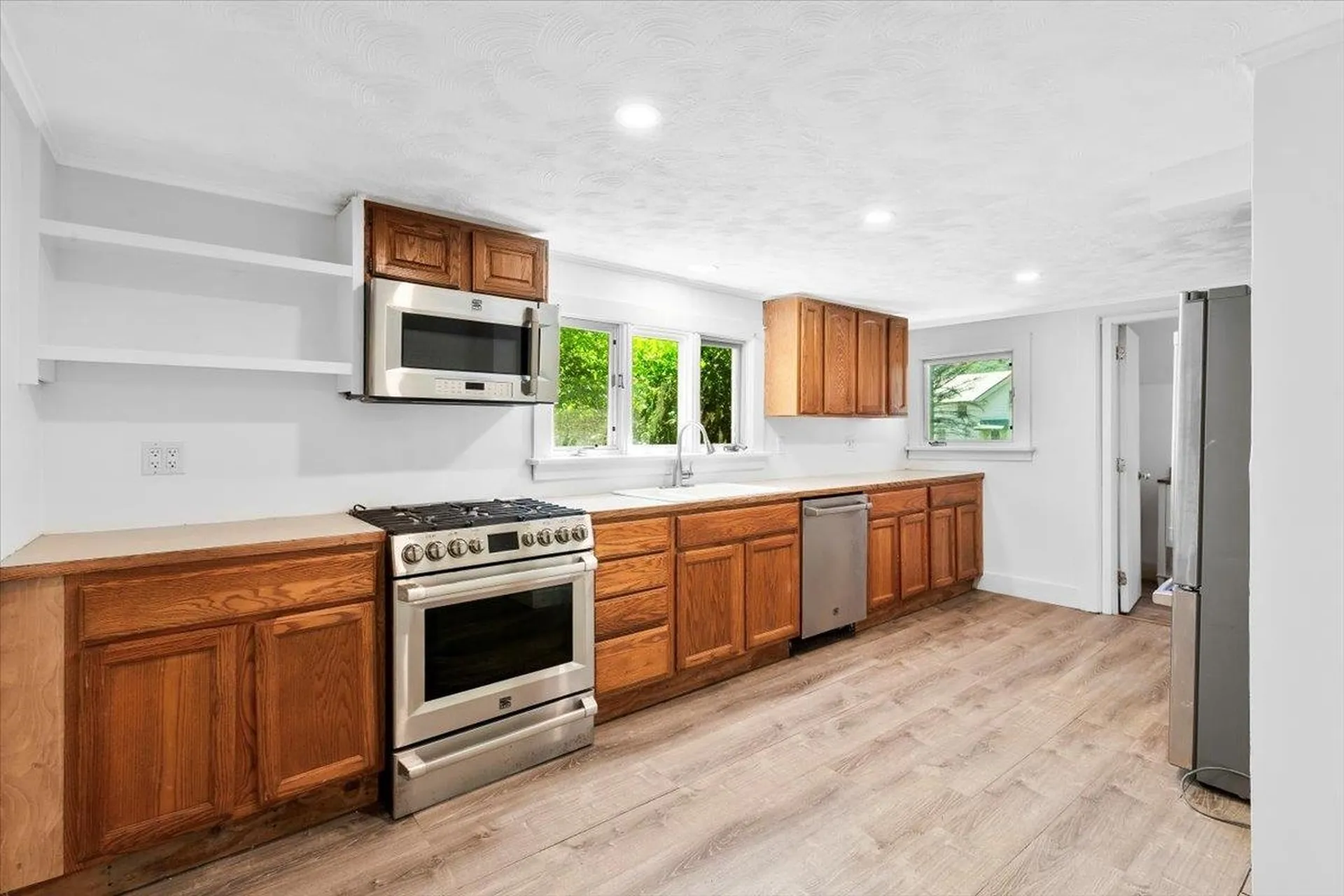 3530 Vt Route 346 Pownal VT 05261