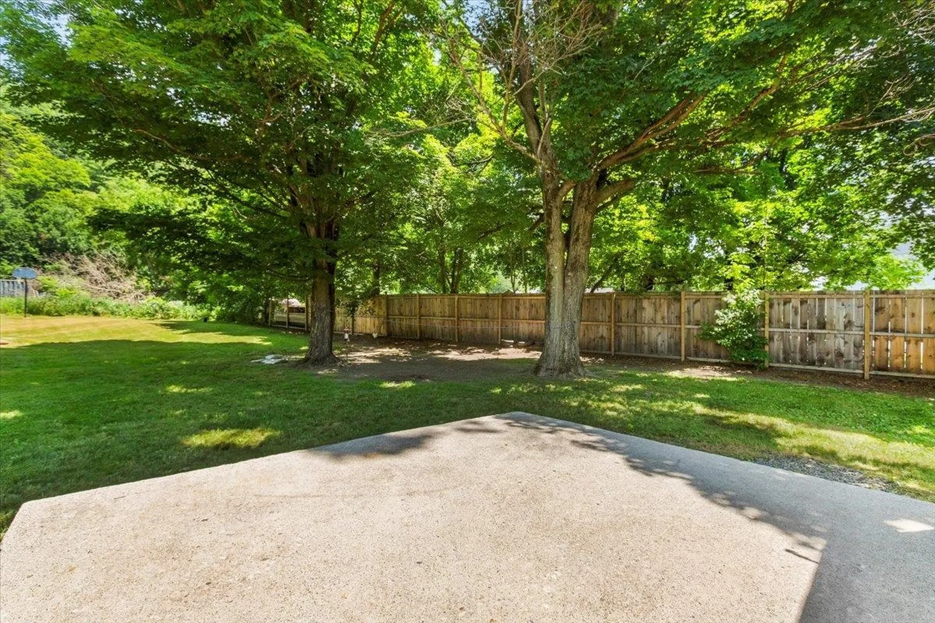 3530 Vt Route 346 Pownal VT 05261