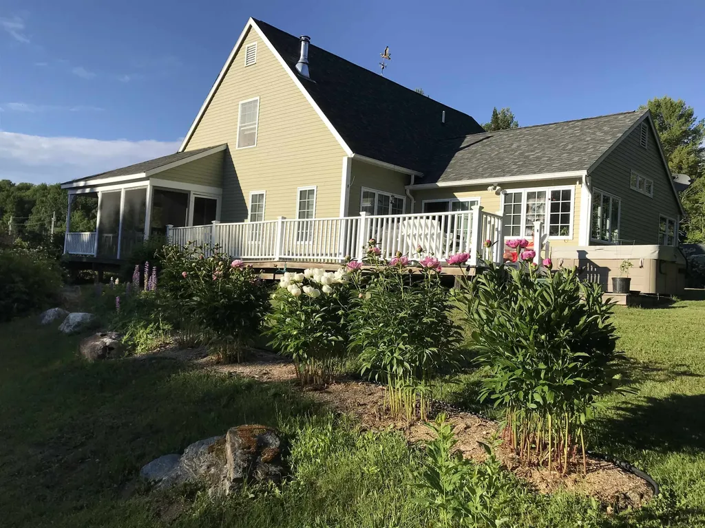 2852 Centerville Road Hyde Park VT 05655