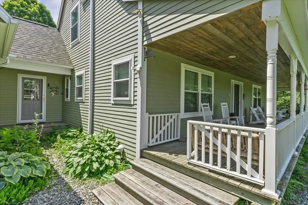 2852 Centerville Road Hyde Park VT 05655