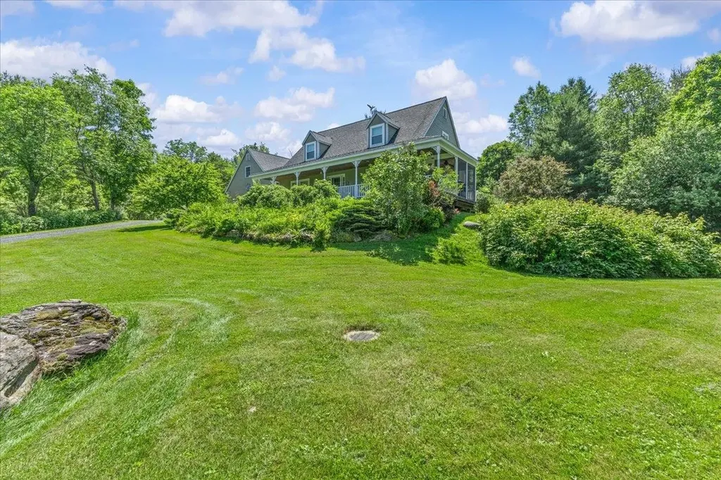 2852 Centerville Road Hyde Park VT 05655