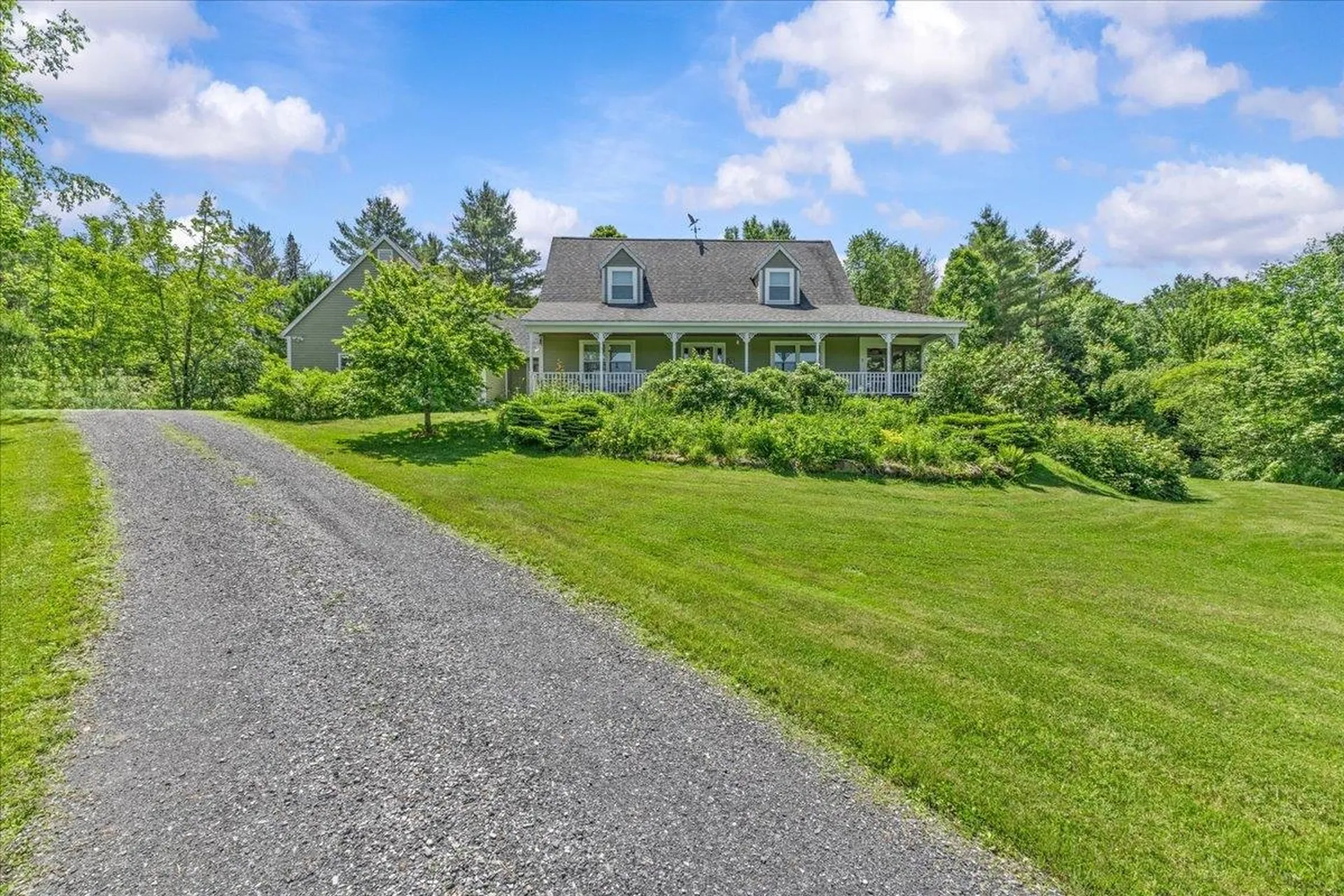 2852 Centerville Road Hyde Park VT 05655