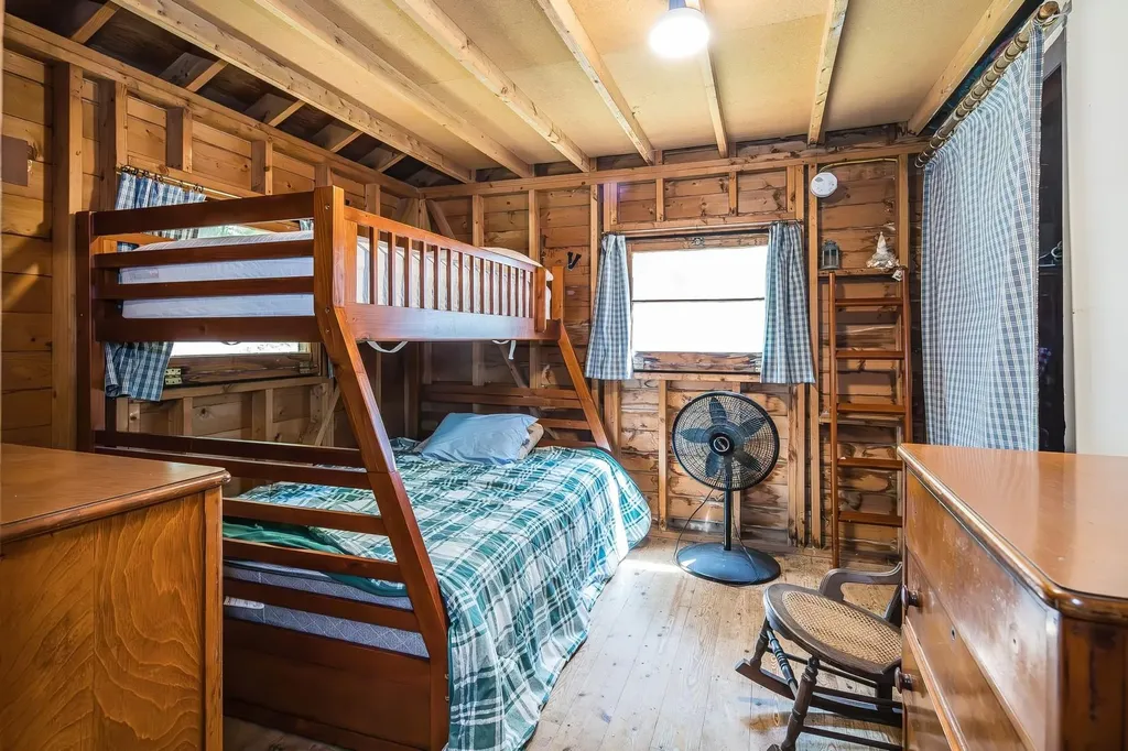 32 Elbow Road Hubbardton VT 05732