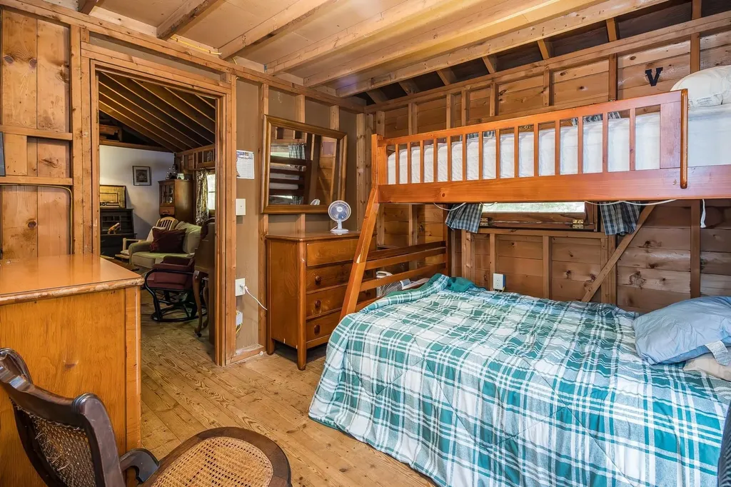 32 Elbow Road Hubbardton VT 05732