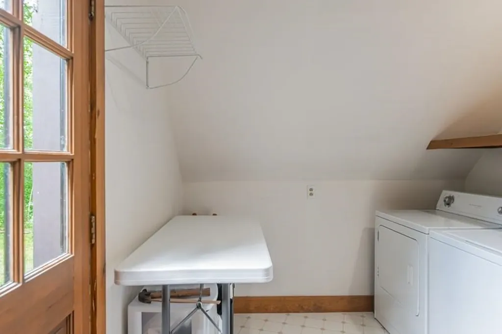 55 Uphill Road Landgrove VT 05148