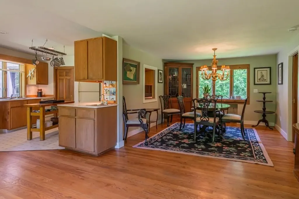 55 Uphill Road Landgrove VT 05148