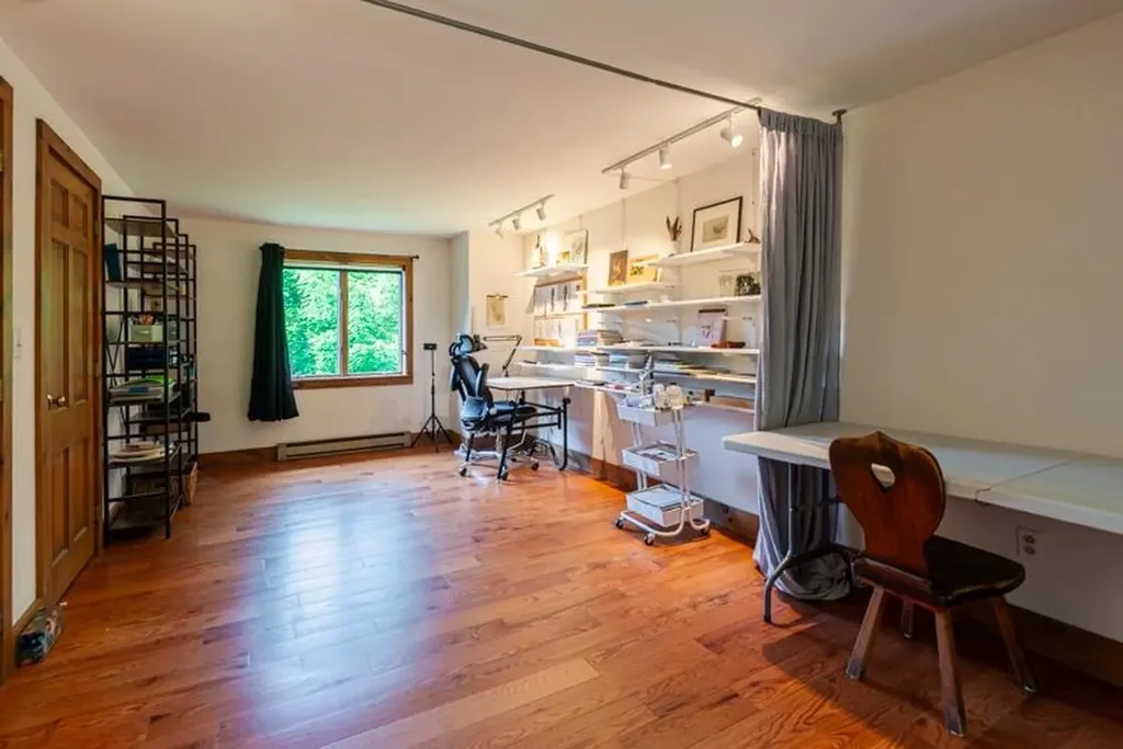 55 Uphill Road Landgrove VT 05148