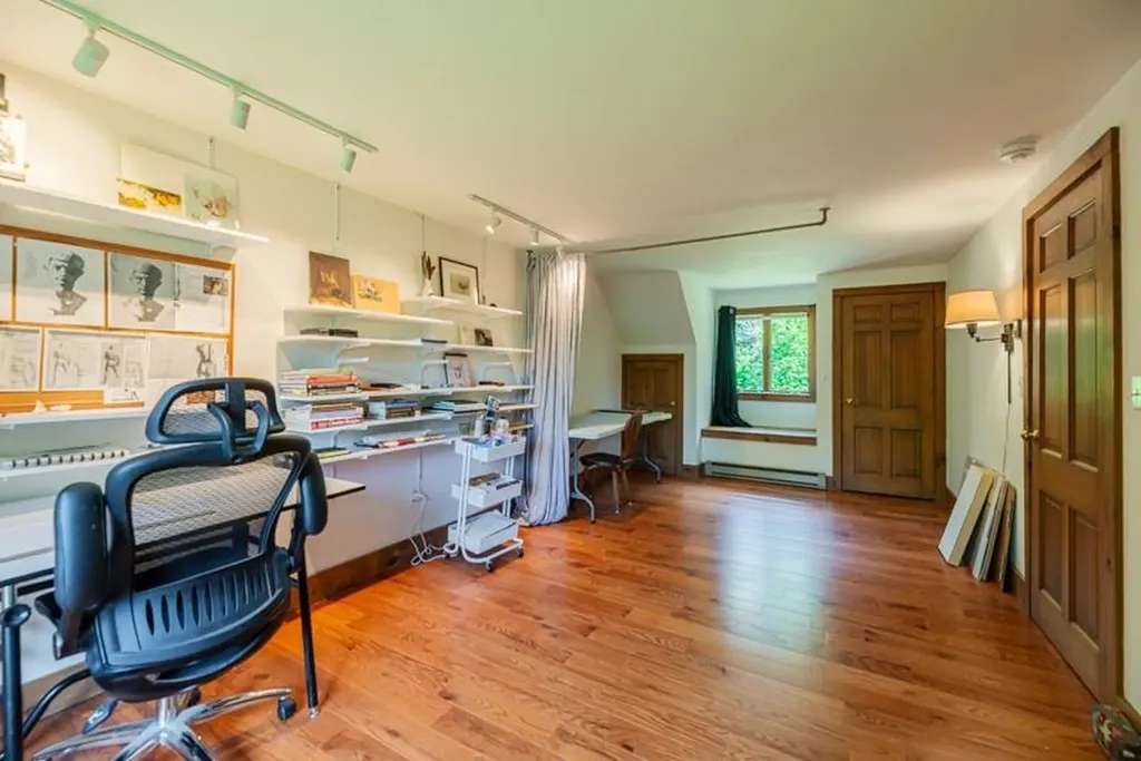 55 Uphill Road Landgrove VT 05148