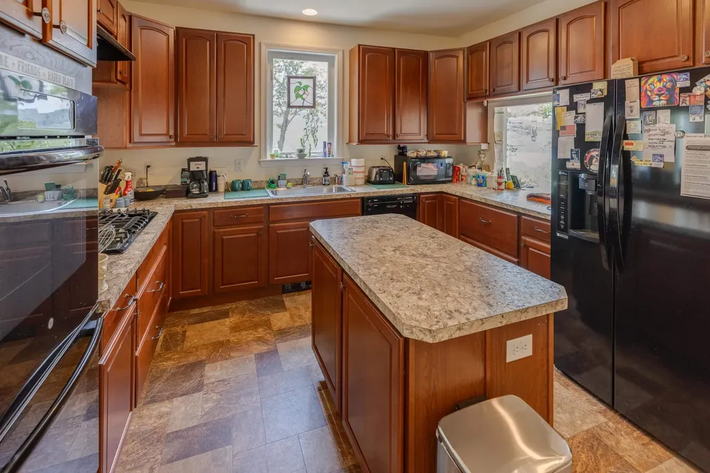 11 Sebec Road Holderness NH 03245