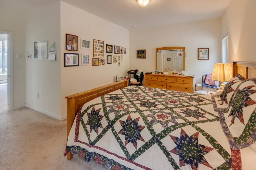 11 Sebec Road Holderness NH 03245