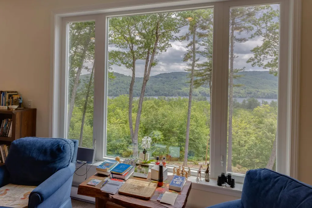 11 Sebec Road Holderness NH 03245