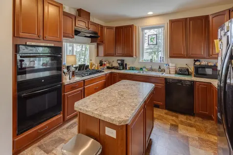 11 Sebec Road Holderness NH 03245