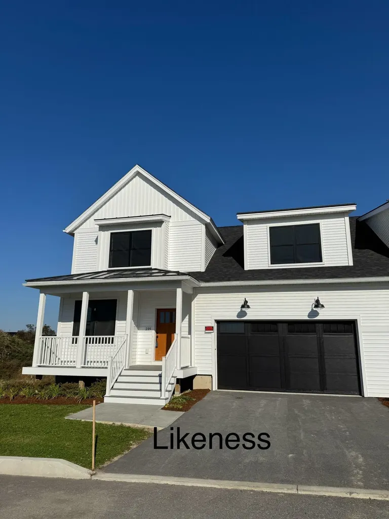 167 Aurora Road South Burlington VT 05403