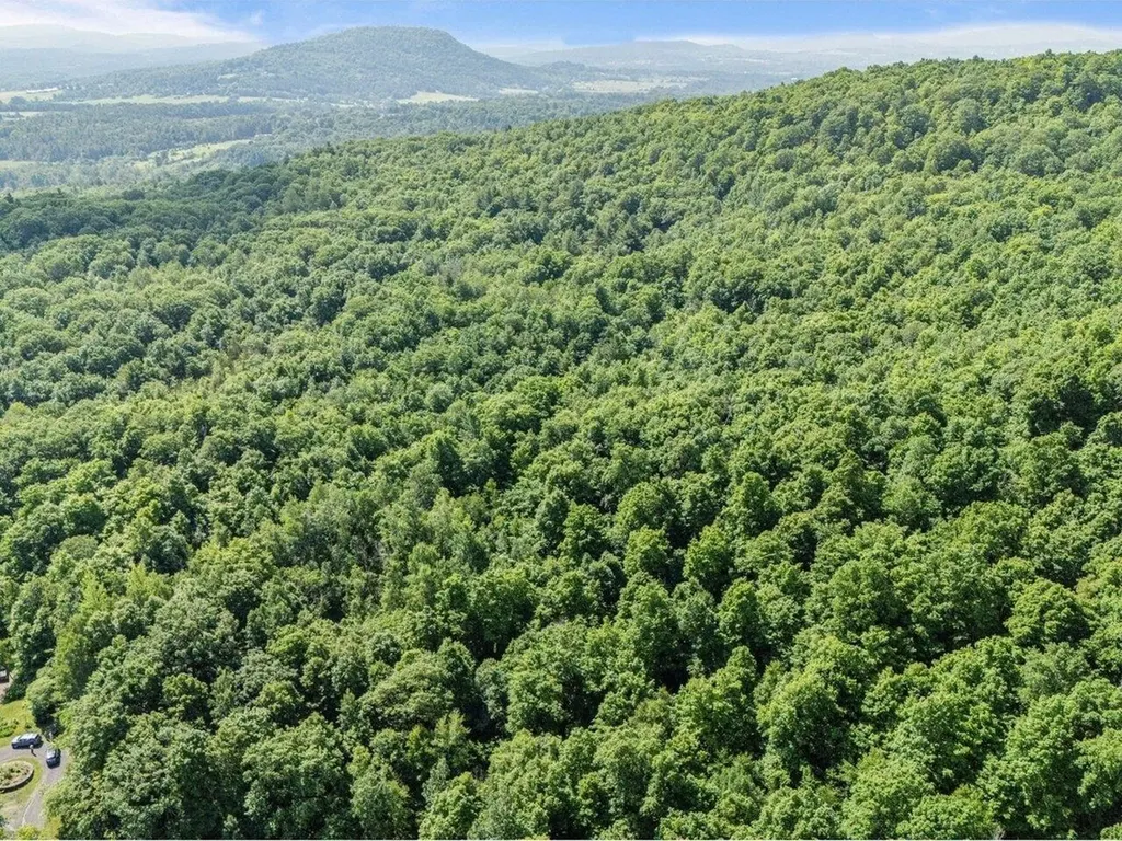 Lot 4 Homestead Drive Charlotte VT 05445
