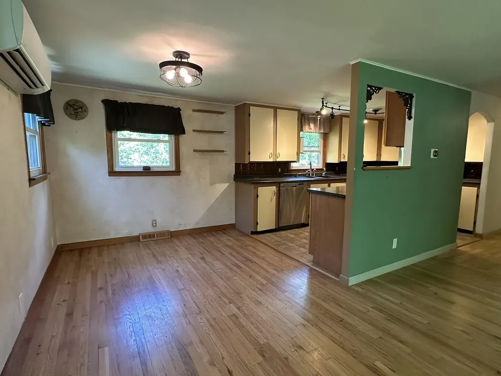 1923 Drake Road Castleton VT 05732