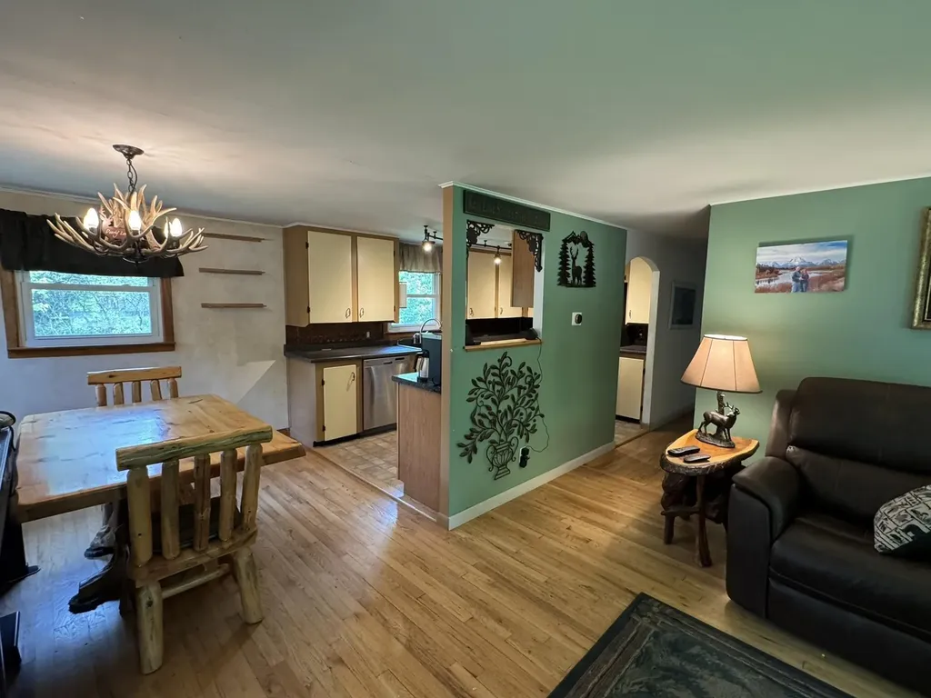 1923 Drake Road Castleton VT 05732